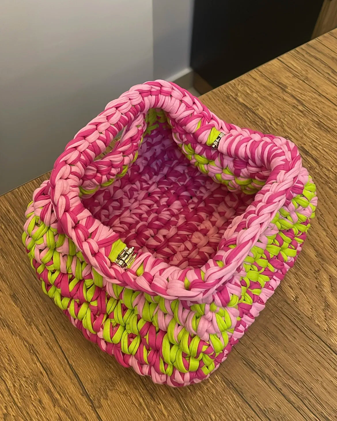 Nancish Clutch